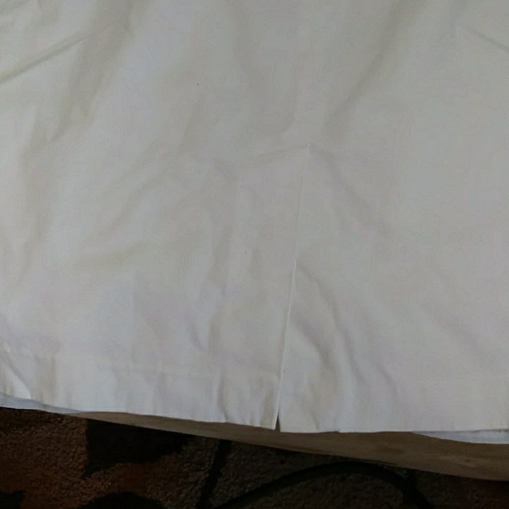 White mid length skirt - Picture 4 of 4